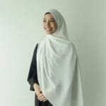 Tudhong in Off White Chiffon Plain