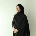 Tudhong in Black Chiffon Plain
