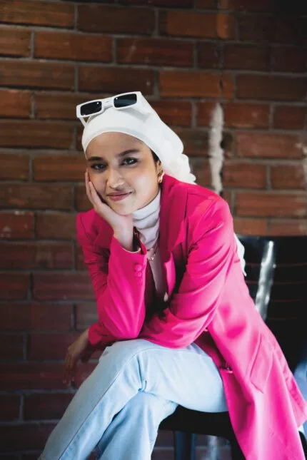 Dapper Blazer in Hot pink