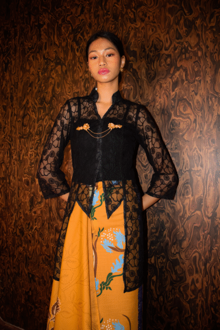 Kebaya In Kelam