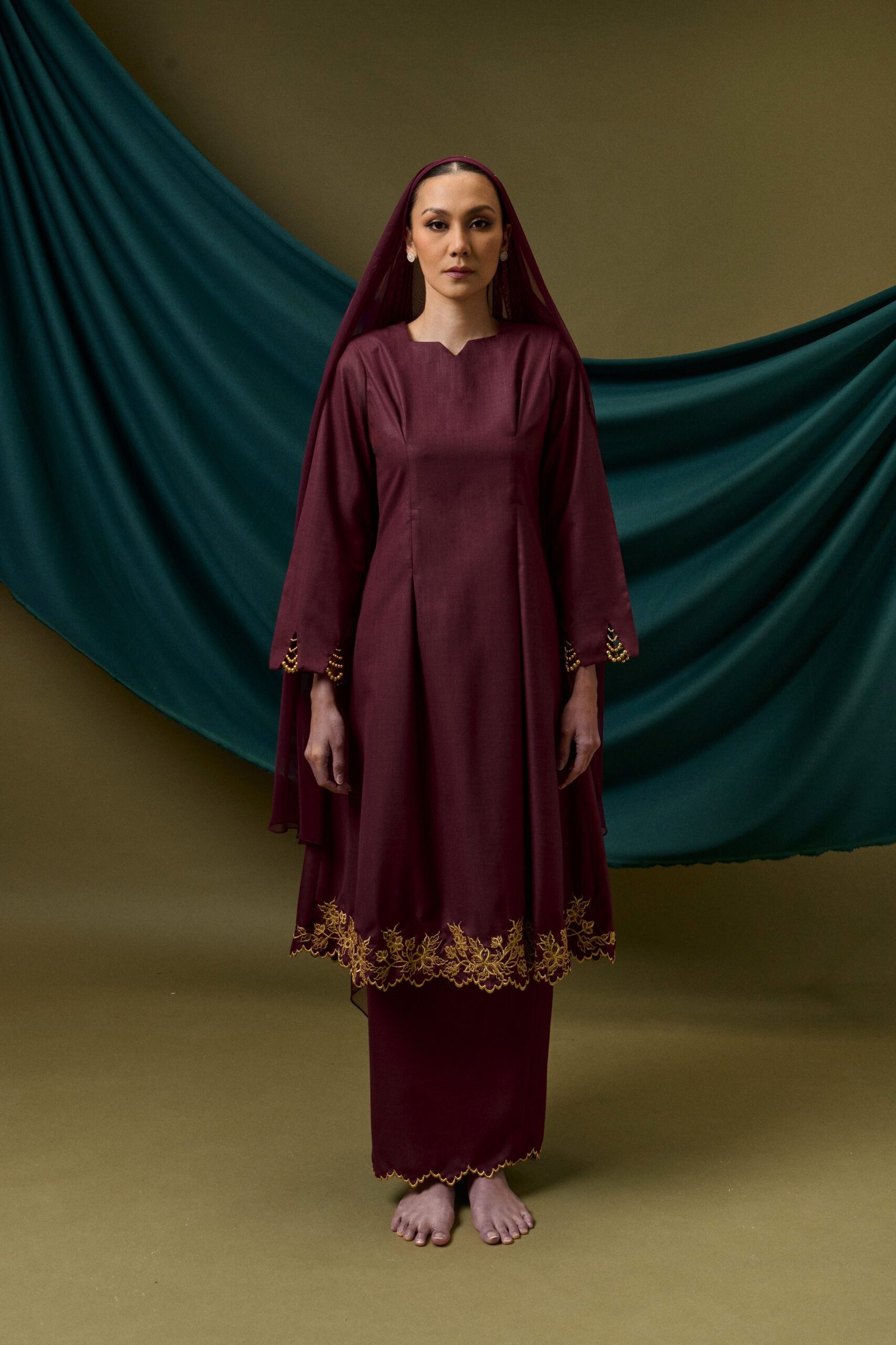 110925 - 7KUNTOM 51 Gunong Burgundy - Image 1