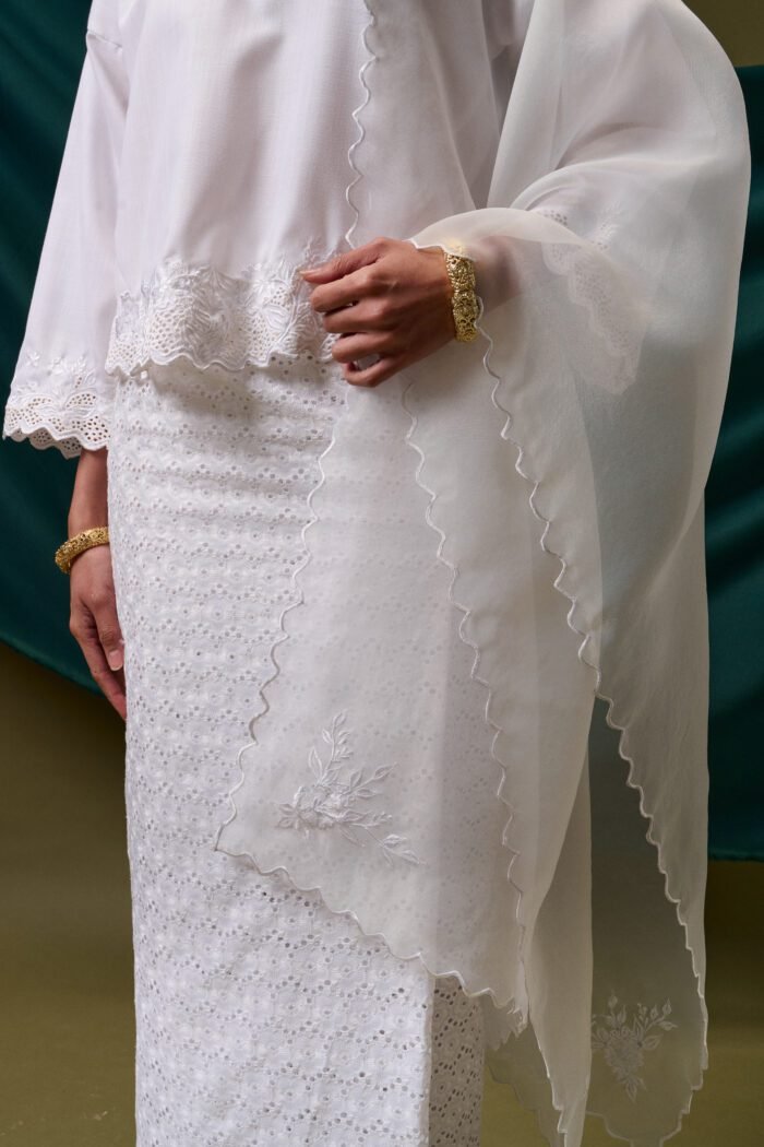 Veil Kejora (Preorder 3-4 weeks. Please whatsapp us to purchase) - Image 2