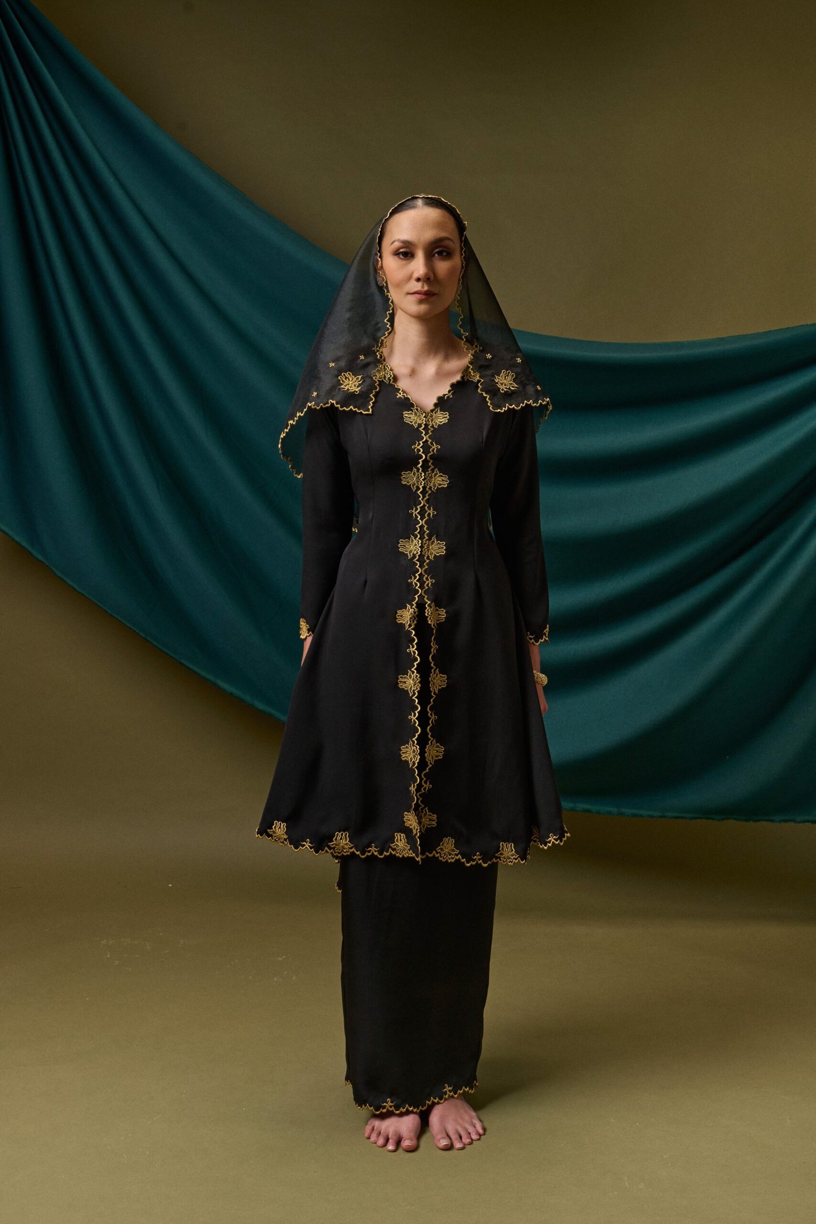 110925 - 7KUNTOM 661 Mayang Di Ulik Hetam - Image 1