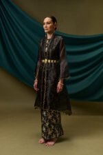 Puteri Bunian Hetam (Preorder 3-4 weeks. Please whatsapp us to purchase) - Image 2