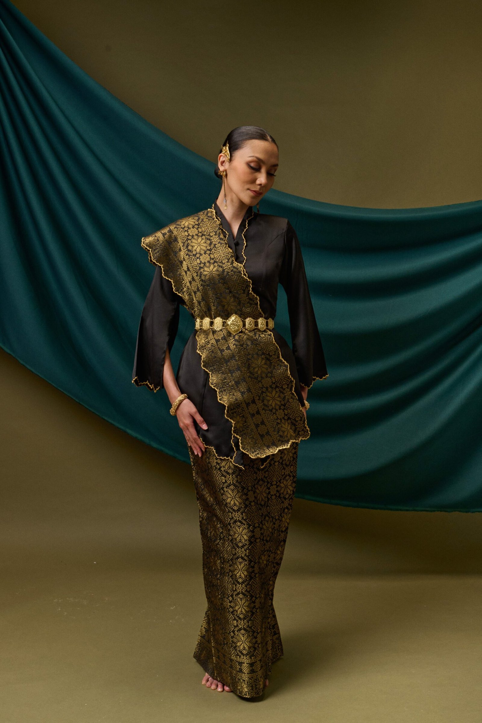 110925 - 7KUNTOM 900 Ning Ayu Hetam - Image 2