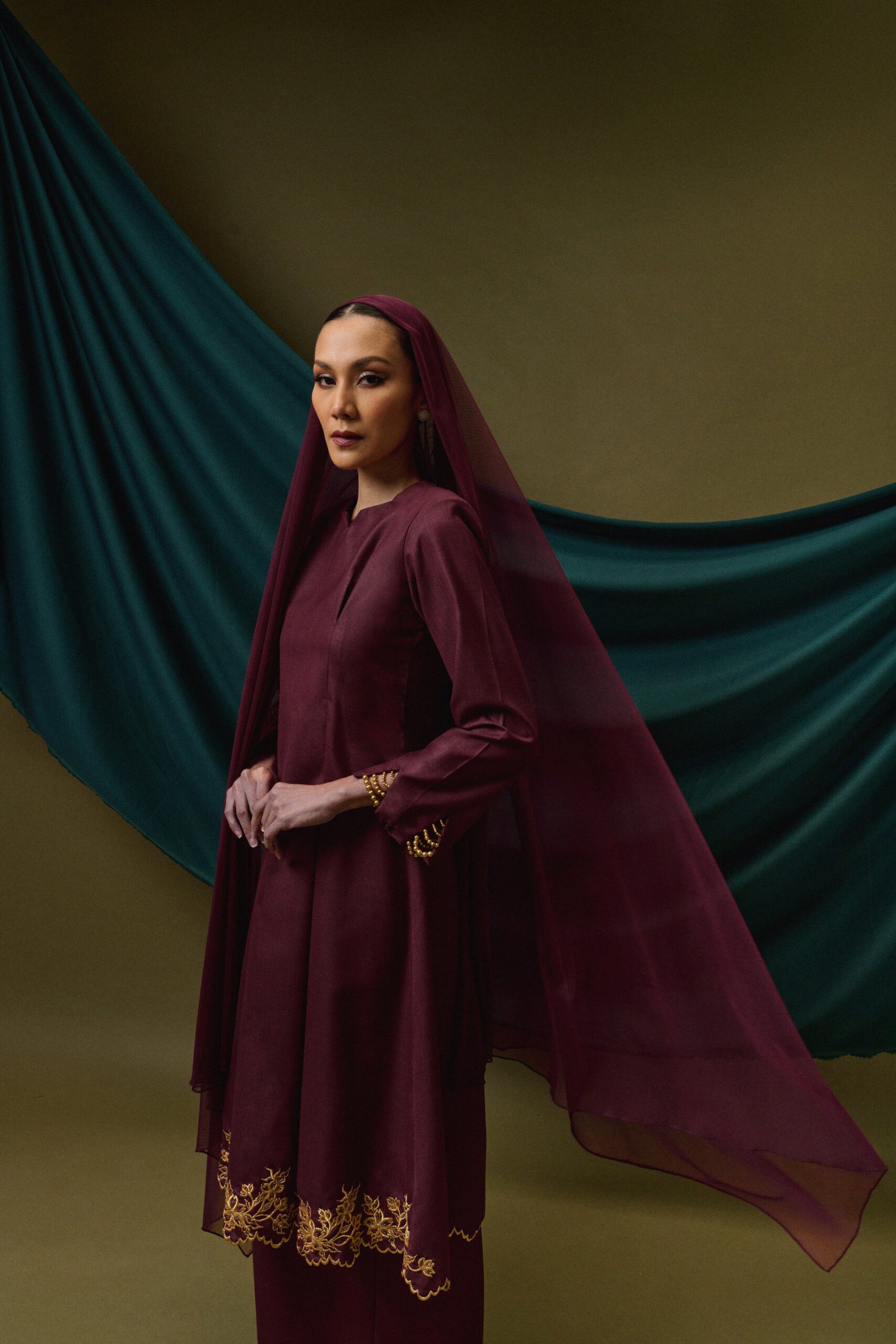 IMG_1551 Gunong Burgundy - Image 3