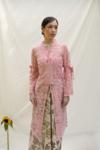 Kebaya Top In Lembayung