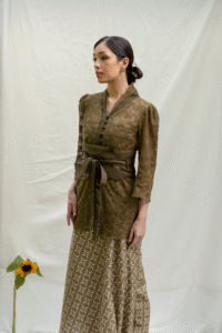Kebaya Top In Rimbun