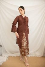 Kebaya Top In Lembayung (Brown) - Image 4