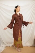 Kebaya Top In Lembayung (Brown) - Image 3