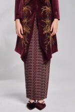 Bayang In Burgundy - Image 6