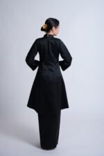 Nadi In Black - Image 4