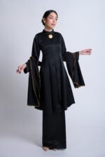 Nadi In Black - Image 10