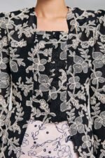 Sejuna In Black - Image 4