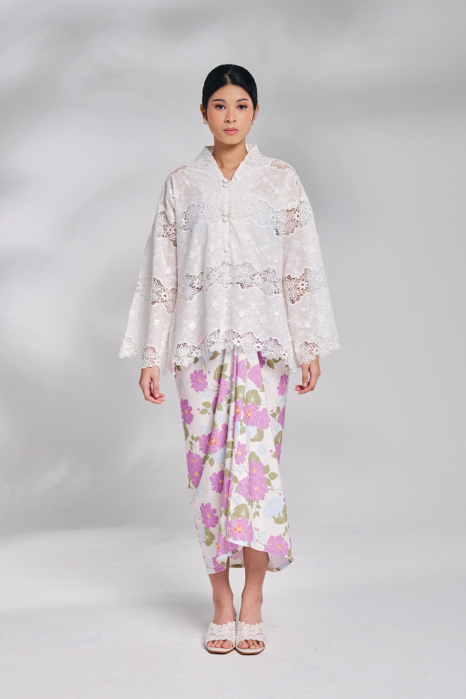 surya w 1 Surya In Off White - Image 1