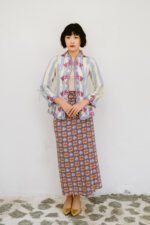Kebaya Puspa Bayu (1 Set) (Preorder 3-4 weeks) - Image 5